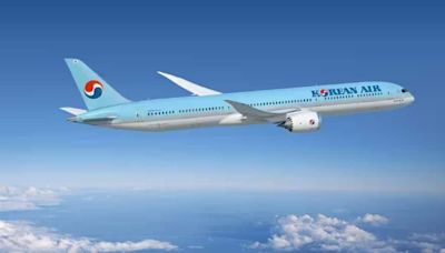 Mid Air Flight Scare! Korean Air Plane Drops Over 25,000 Feet In 15 Minutes; 13 Passengers Hospitalised