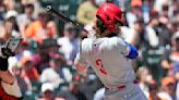 Castellanos, Schwarber HR, Sánchez works 6 strong innings as Phillies beat Giants to end 3-game skid