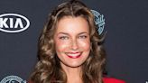 Paulina Porizkova “Can’t Live Without” This Skin-Blurring Anti-Aging Eye Cream