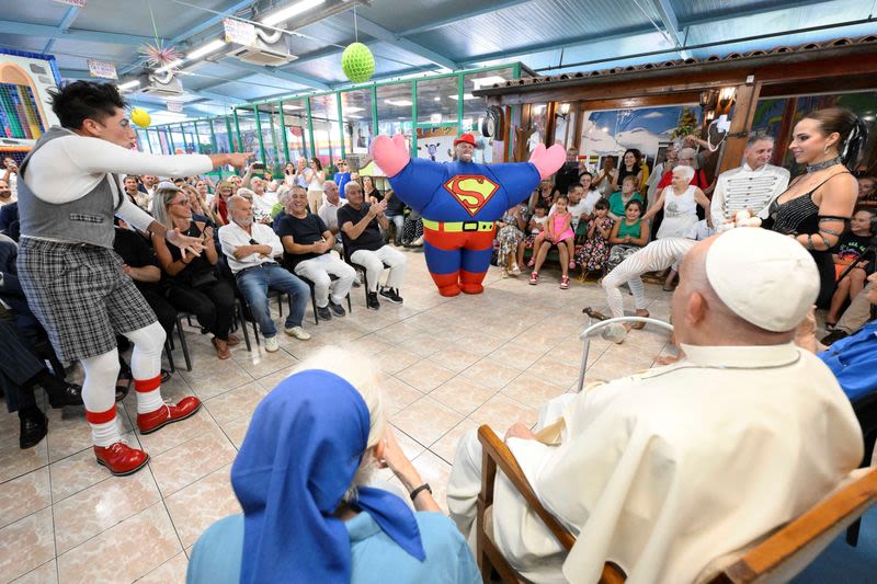 Pope visits Catholic nun who works with LGBTQ community