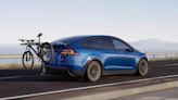 Tesla 車輛現在能自動掃瞄路面坑窪程度，並隨之調整避震高度