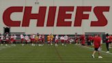 Kansas City Chiefs suspenden práctica por paro cardíaco de uno de sus jugadores - El Diario NY