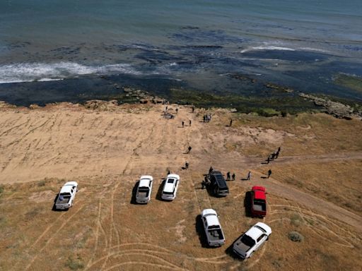 Ordenan enjuiciar al supuesto asesino de dos surfistas australianos y uno estadounidense