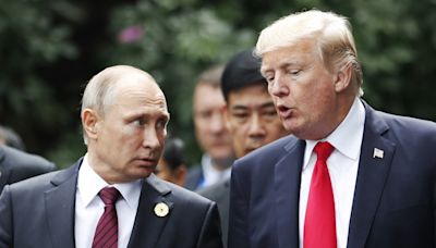 Fact Check: Did Trump tell Putin to halt prisoner swaps during US election?