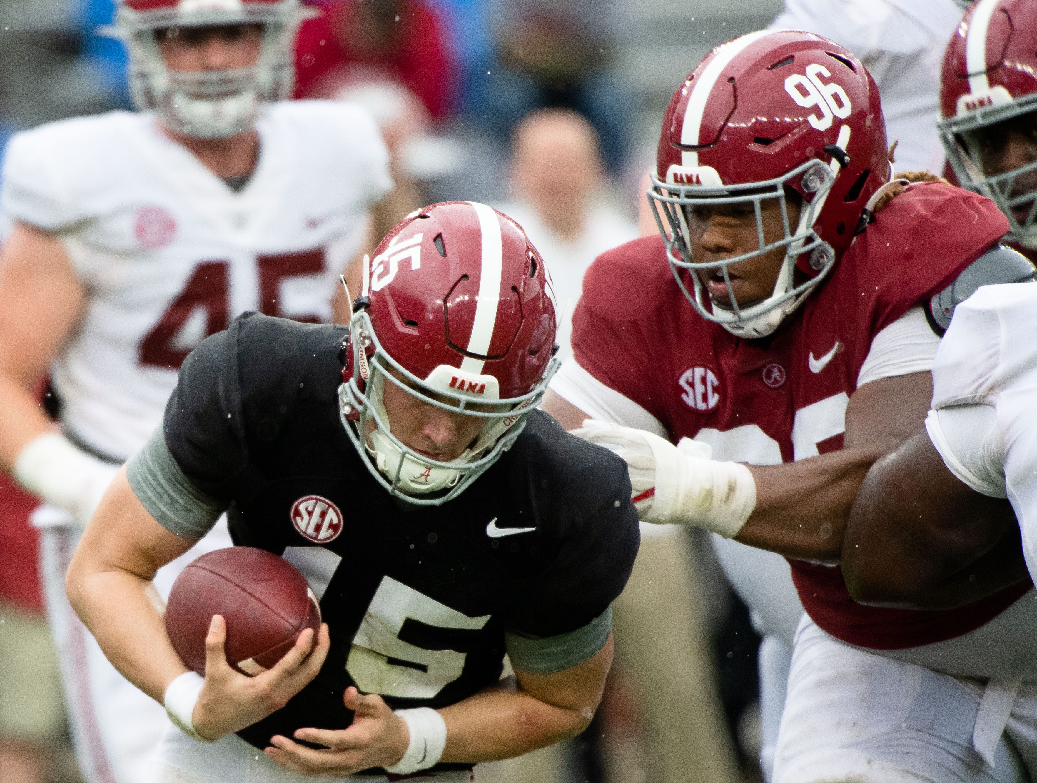 Here’s how Alabama football defensive tackles shape up ahead of fall camp