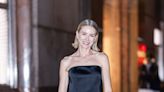 Naomi Watts Does Easy Elegance in a Breezy Satin Carolina Herrera Set