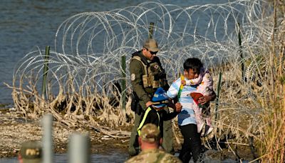 Se espera que Joe Biden firme orden de inmigración que limitará severamente los cruces irregulares - El Diario NY