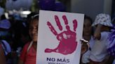 Salvadoreñas alzan su voz por la violencia del Gobierno durante el estado excepción