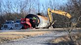 U.S. urges rail tank car owners, shippers to use safer, newer cars