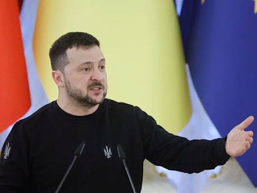 Zelensky solicitó la entrega urgente de la ayuda militar británica para repeler los ataques de las fuerzas rusas