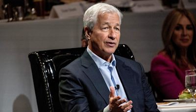 Jamie Dimon says America needs to ‘take a deep breath’ before facing off with China, because the U.S. is actually in a ‘very good position’ to negotiate