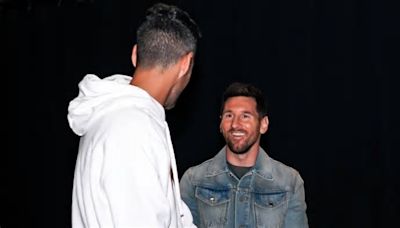 Messi, Suárez, Busquets y Alba, en el pabellón de los Heat para el partido con los Celtics