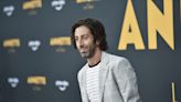 ‘Big Bang Theory’ Alum Simon Helberg Joins Natasha Lyonne, Rian Johnson Series ‘Poker Face’ at Peacock (EXCLUSIVE)