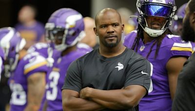 Vikings DC Brian Flores still gets a pit in his stomach when thinking about Khyree Jackson