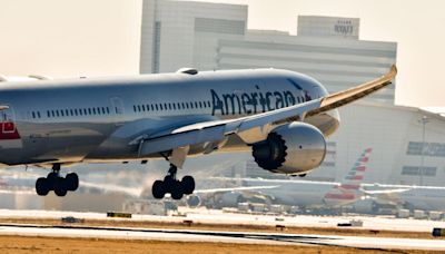 American Airlines Rules Sunbelt From Charlotte And Dallas, World’s Largest Hub