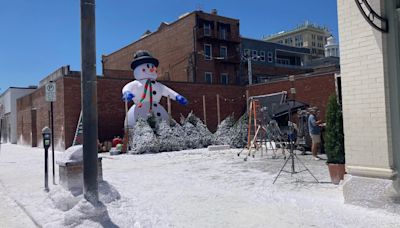 Filming in Wilmington turns downtown street into Christmastime