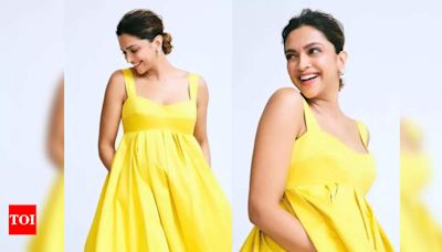 Deepika Padukone Pregnancy Style: Deepika Padukone flaunts her baby bump in yellow maxi dress | - Times of India