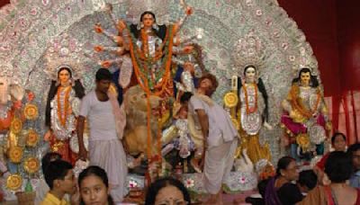 Apolitical organisation opposes government's Puja dole, calls it 'unconstitutional'