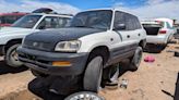 Junkyard Gem: 1996 Toyota RAV4