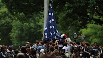 GOP lawmaker sends letter to frat brothers who defended American flag: 'Your parents raised you right'