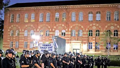 La Policía de NY arrestó a 282 en universidad