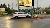 Police: Officer crashes into shopping center sign in northwest Columbus