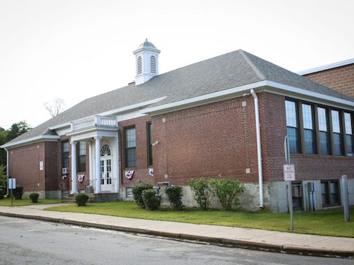 Tiverton School Committee keeps Fort Barton school open. What had to be cut to do it