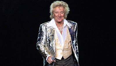 Rod Stewart postpones 2 more shows after canceling 200th Las Vegas show