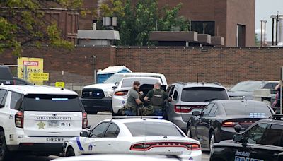 Man thought to be armed arrested after lockdown at Fort Smith’s Mercy Hospital | Northwest Arkansas Democrat-Gazette