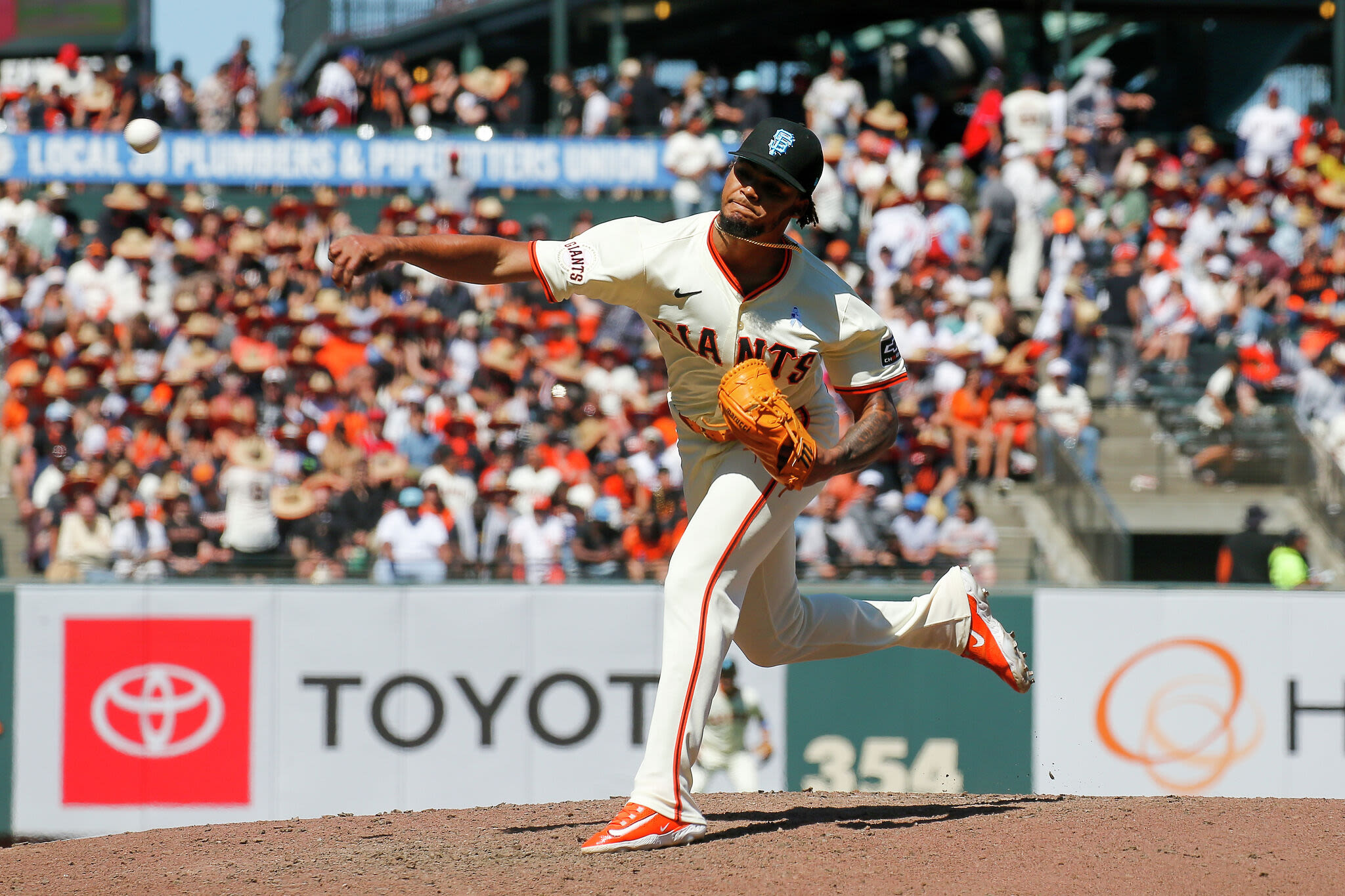 SF Giants closer melts down after horrible outing