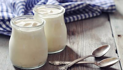 Cómo hacer yogur casero, receta rápida y fácil