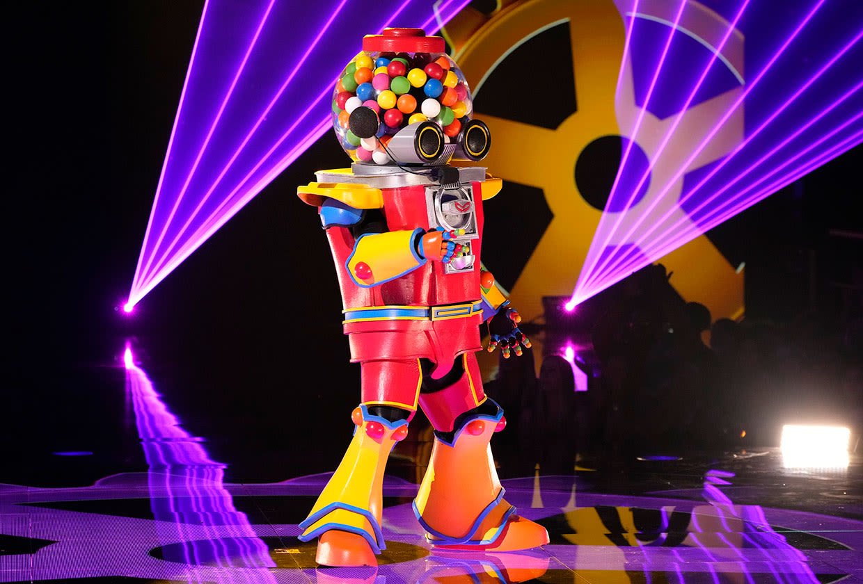Masked Singer’s Gumball Revealed? The Judges Are ‘Super’ Sure This Time! (Exclusive Sneak Peek)