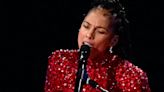 Alicia Keys' Voice Crack Apparently Edited Out Of Super Bowl Performance On YouTube