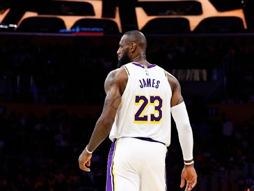 LeBron James reportedly plans to sign 2-year, $104M deal with Los Angeles Lakers