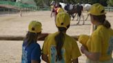 Crianças ucranianas em campos de férias na Grécia