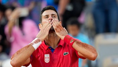 Djokovic sets up gold-medal match with Alcaraz