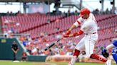 Votto conecta jonrón y triple en triunfo de Rojos