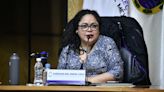 Consejera Carolina del Ángel acusa a diputados de "bullying y acoso"