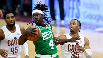 Cavaliers crash back to earth as Celtics grab 2-1 lead in NBA playoffs series
