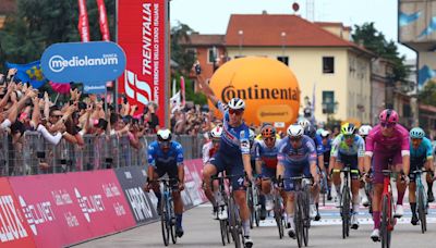 2024 Giro d’Italia: Tim Merlier Edges Out Milan in Sprint Finish at Fiera di Primiero in Stage 18