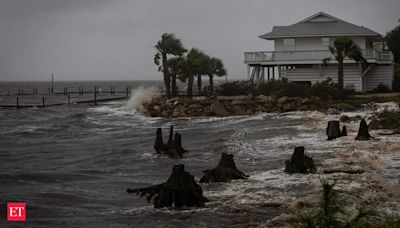 Helene makes landfall in northwestern Florida as a Category 4 hurricane