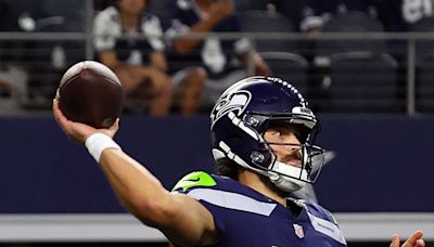 Ex-Seahawks 6-Foot-6 Quarterback Signs With Packers: Report