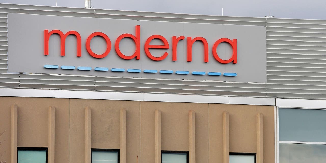 Moderna posts better-than-expected quarterly results as it looks to fall RSV vaccine launch