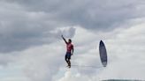 La plus belle photo de surf ? Jérôme Brouillet raconte son cliché de Gabriel Medina à Teahupo'o