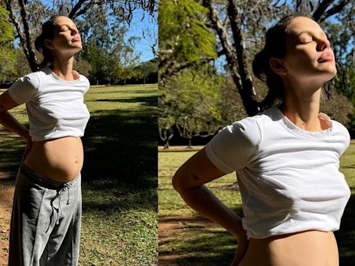 Chay Suede mostra fotos da barriguinha de grávida de Laura Neiva