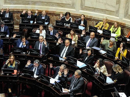 Polémica por la suba de sueldos: qué senadores impulsaron el proyecto y quiénes votaron en contra