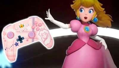 El nuevo mando de la Princesa Peach para Switch es una maravilla en colores pastel, y muy difícil de encontrar
