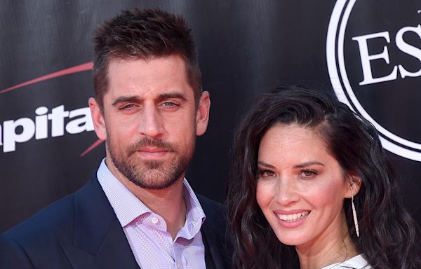 Aaron Rodgers' parents still angry about Olivia Munn's dysfunctional family comments during 2018 interview