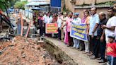 Residents stage protest as Smart Road project comes to a standstill