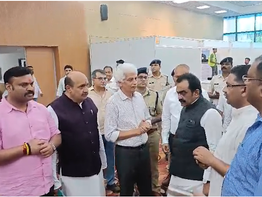 MP: Minister Rakesh Singh Reviews Preparations For Regional Investors Summit In Jabalpur